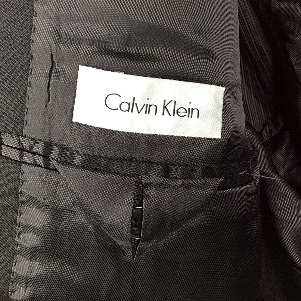 Calvin Klein 2 Button Suit Jacket Blazer Men's Size 48R Black 100% Wool